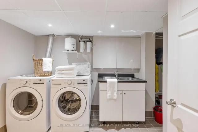 Additional image 44 of 75 Paperbirch Dr