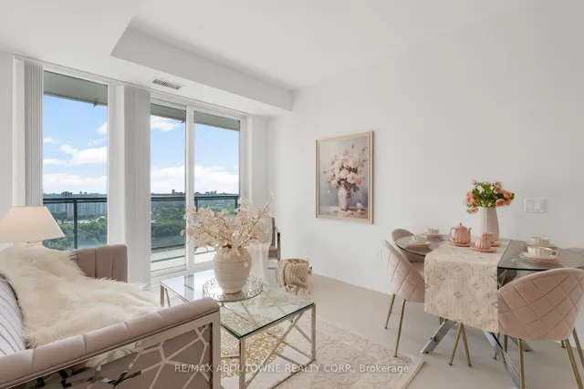 Additional image 9 of 30 Inn On The Park Dr Unit 2608