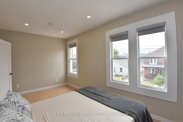 Additional image 25 of 273 Robert St