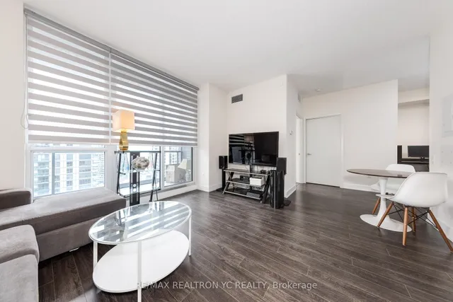 Additional image 21 of 30 Roehampton Ave Unit 2509