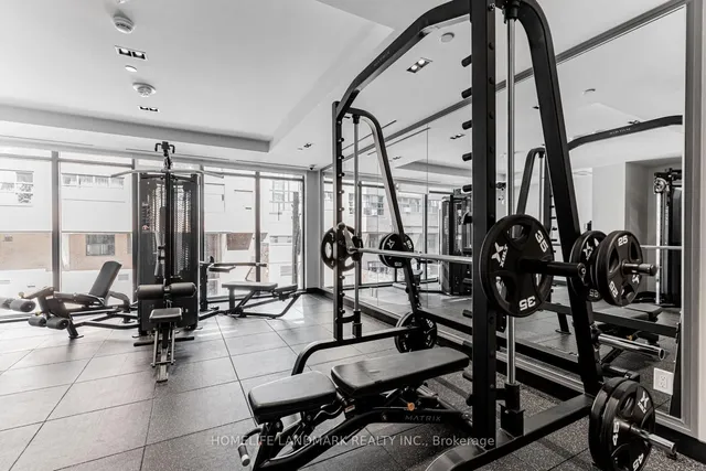 Additional image 19 of 65 Mutual St Unit 2501