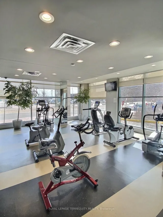 Additional image 23 of 228 Queens Quay Unit 1112