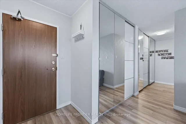 Additional image 19 of 2301 Derry Rd Unit 605