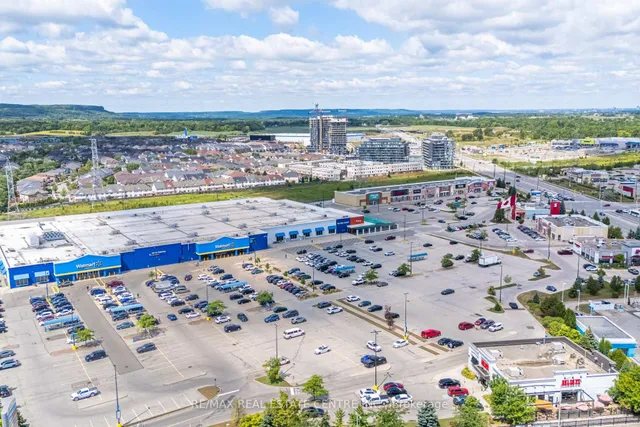 Additional image 48 of 4834 Capri Cres