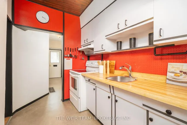 Additional image 10 of 37 Coleridge Ave