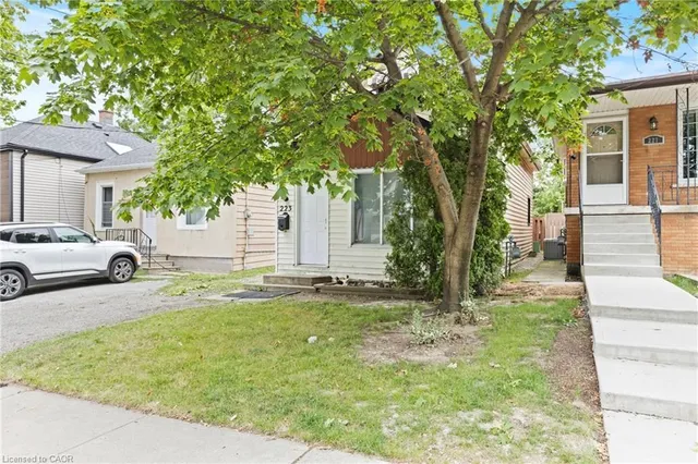 Additional image 3 of 223 East 8th St