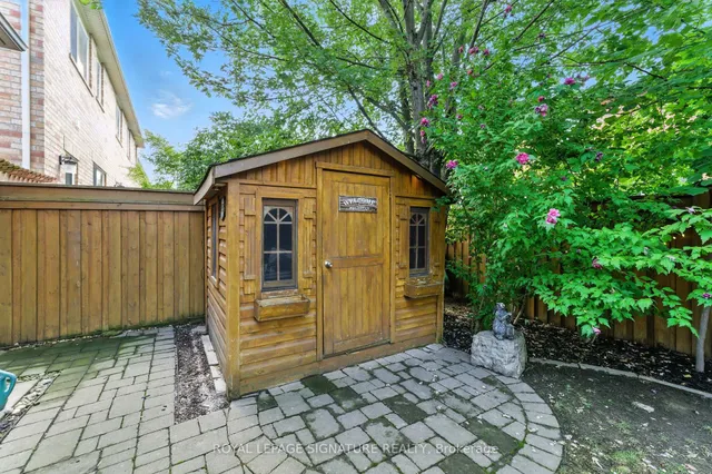 Additional image 34 of 1539 Jarvie Cres