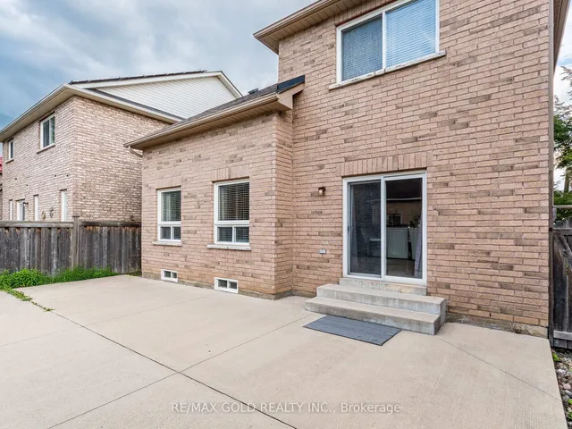 Additional image 42 of 22 Game Creek Cres