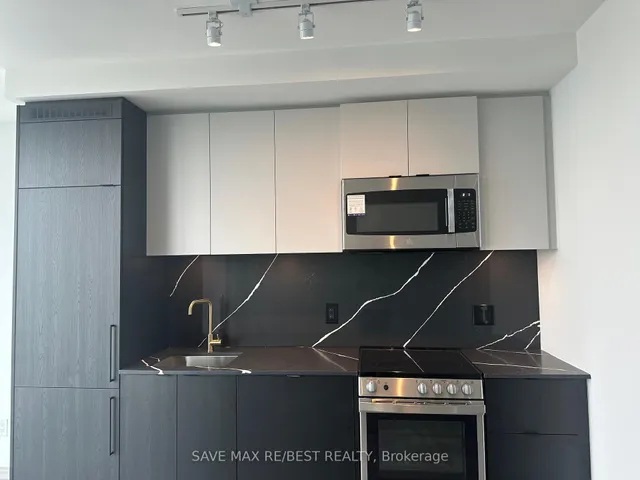 Additional image 17 of 285 Dufferin St Unit 726