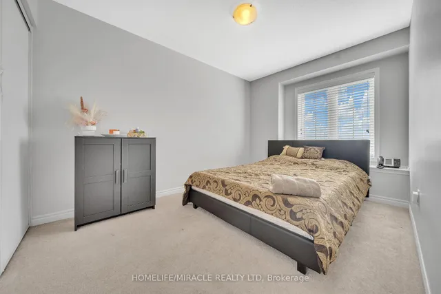 Additional image 22 of 43 Baycliffe Cres