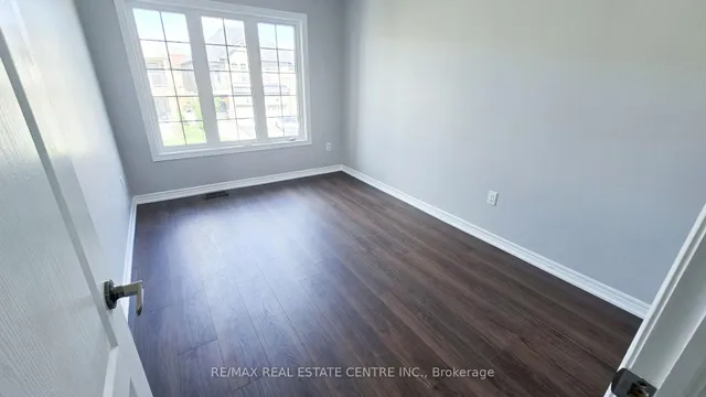 Additional image 19 of 19 Lackington St