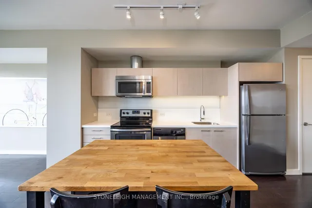 Additional image 5 of 390 Cherry St Unit 1408