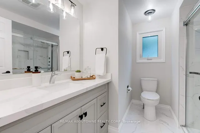 Additional image 16 of 814 Miriam Cres