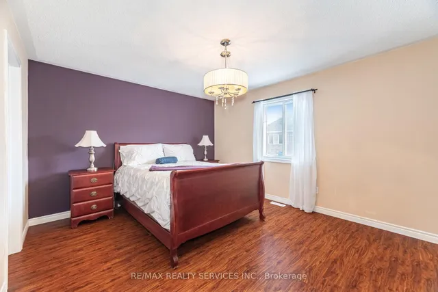 Additional image 15 of 123 Farthingale Cres