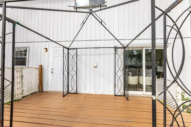 Additional image 33 of 20 Hedgeson Crt