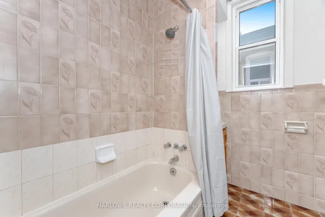 Additional image 27 of 1812 Dufferin St