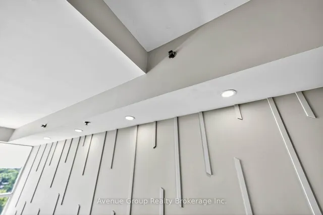 Additional image 12 of 11 Superior Ave Unit 610