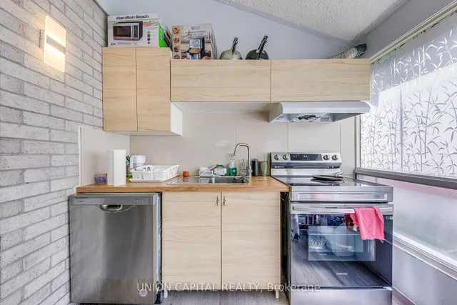 Additional image 34 of 1060 Glendor Ave