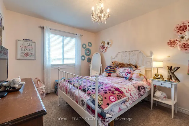 Additional image 27 of 274 Springvalley Cres