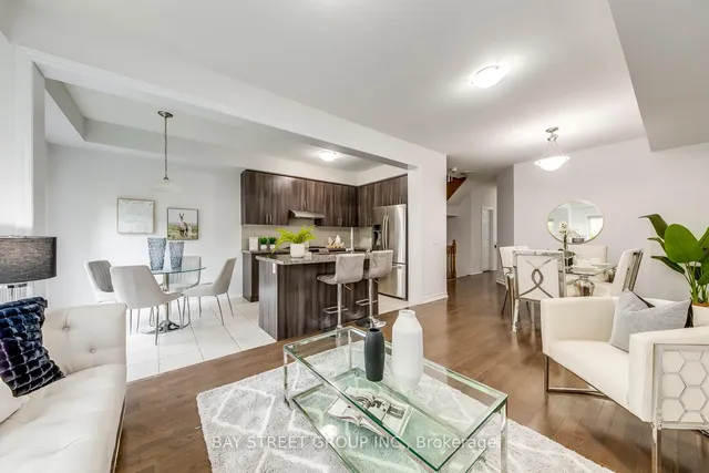 Additional image 10 of 371 Athabasca Common