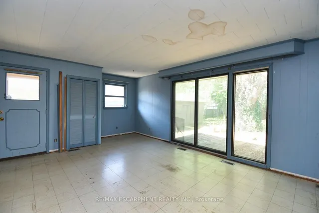 Additional image 18 of 394 Upper Ottawa St