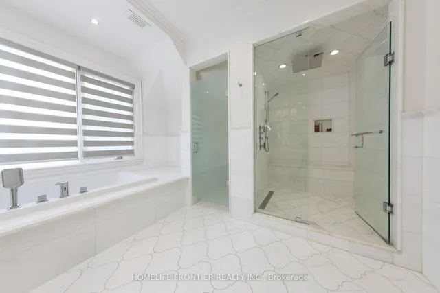 Additional image 26 of 64 Yorkminster Rd