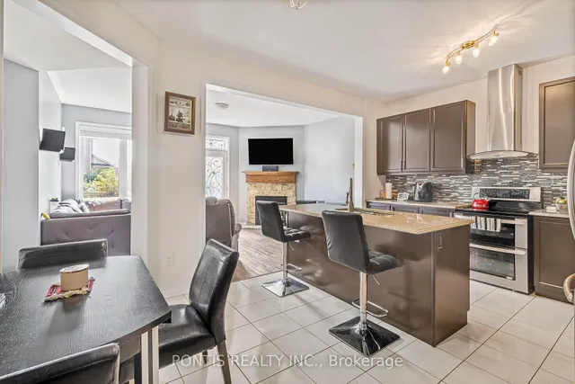 Additional image 13 of 25 FRANCIS LUNDY St