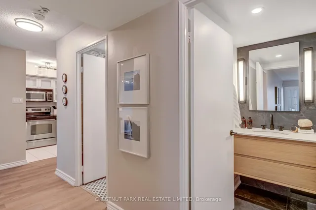 Additional image 16 of 92 King St Unit 305