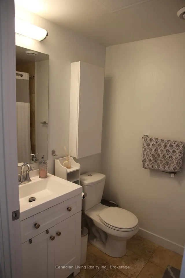 Additional image 15 of 12 York St Unit 5501