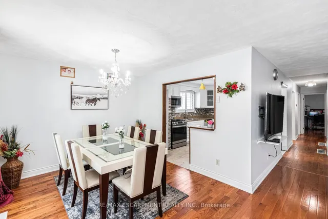 Additional image 11 of 102 Quaker Cres