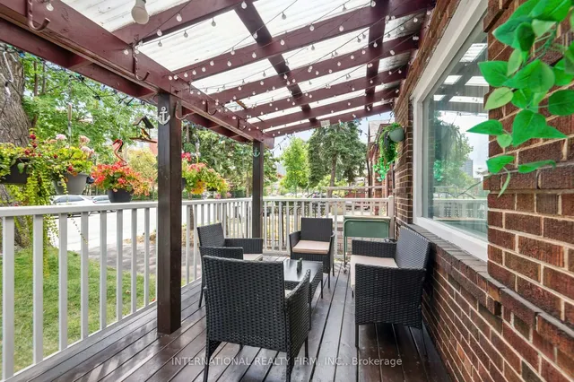 Additional image 3 of 1982 Lawrence Ave