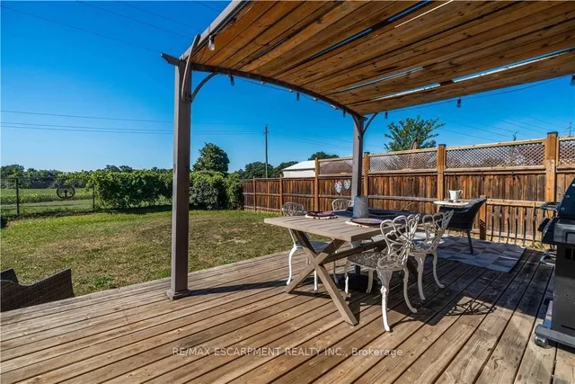 Additional image 42 of 95 Greti Dr