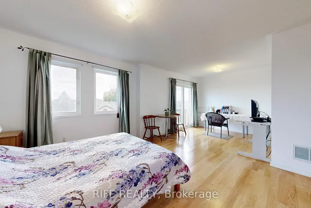 Additional image 26 of 28 Rosebank Dr Unit 703