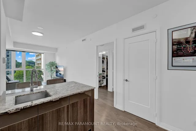 Additional image 12 of 101 Erskine Ave Unit 418