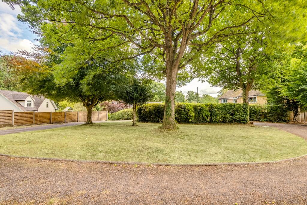 Additional image 19 of Roundabout Lane, Mardley Heath, Welwyn, Hertfordshire, AL6