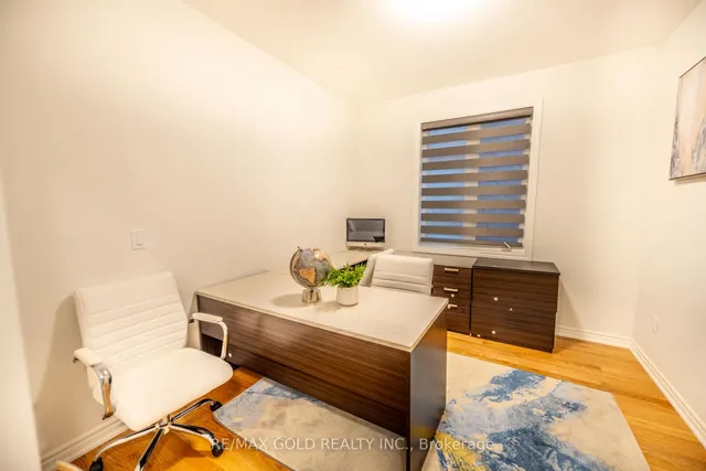 Additional image 8 of 35 Academy Dr