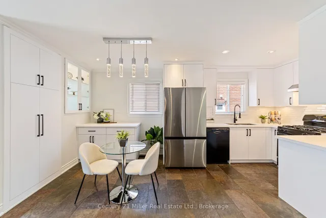 Additional image 10 of 1363 Harmsworth Sq