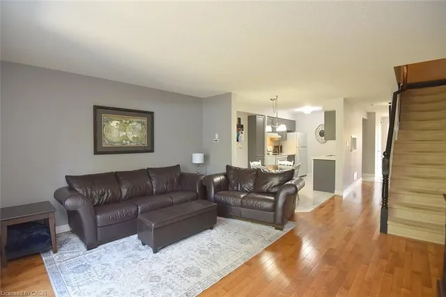 Additional image 8 of 15 Bronte Crt