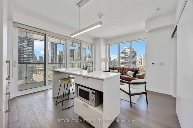 Additional image 10 of 15 Lower Jarvis St Unit 2110