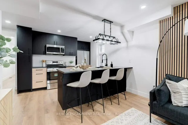 Additional image 5 of 8 Whitfield Ave