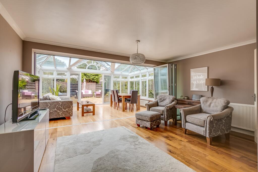 Additional image 3 of Stirling Way, Welwyn Garden City, AL7