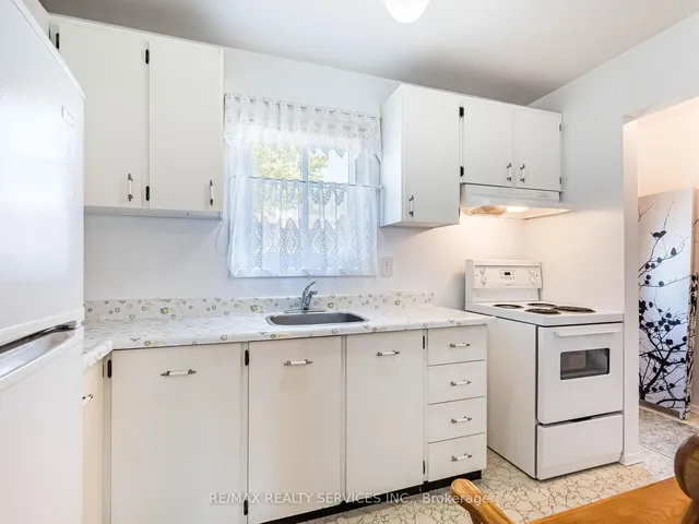 Additional image 20 of 20 Jasmine Sq