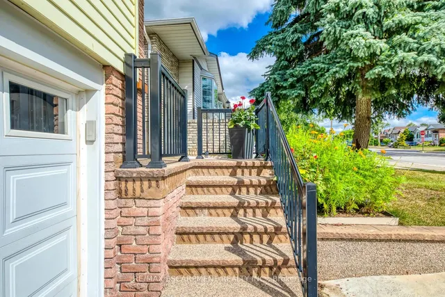 Additional image 4 of 2309 Malcolm Cres