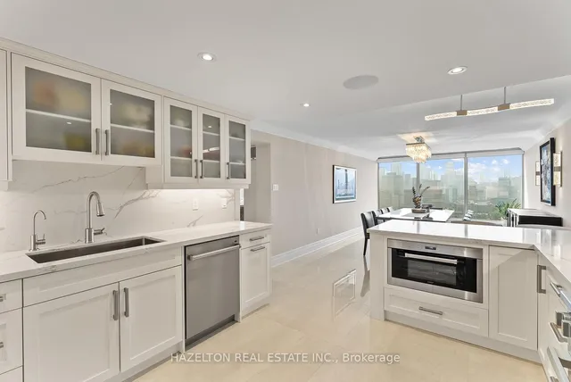 Additional image 15 of 110 Bloor St Unit 2008