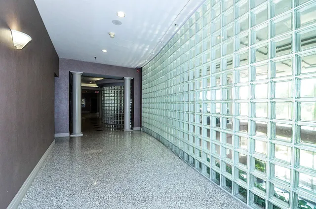 Additional image 45 of 50 eglinton Ave Unit 1701