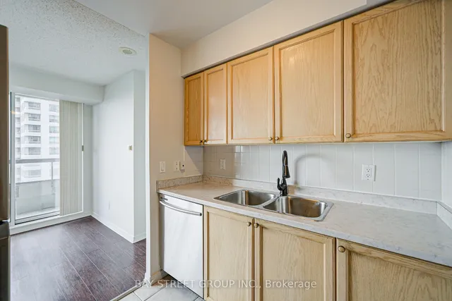 Additional image 23 of 33 Empress Ave Unit 2107