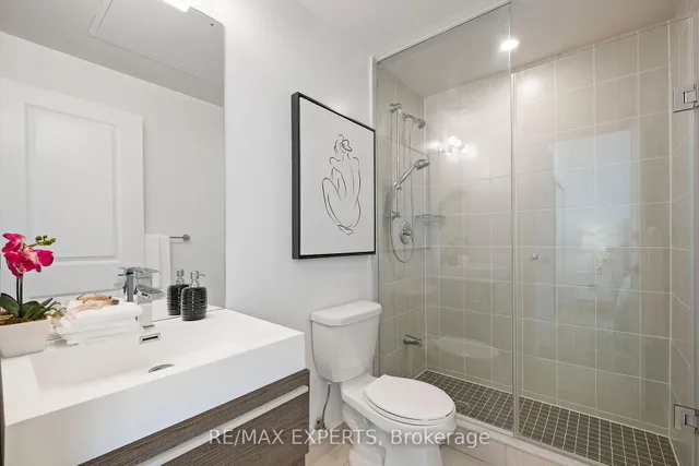 Additional image 21 of 17 Zorra St Unit 2006