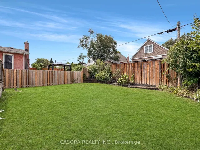 Additional image 50 of 300 East 32nd St