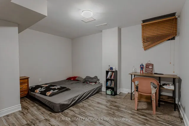 Additional image 43 of 32 Heddon Crt