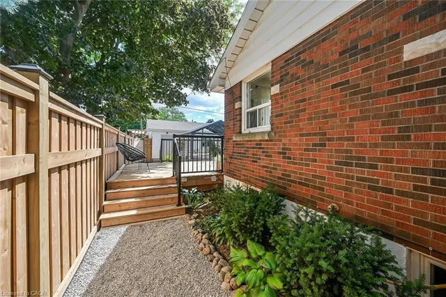 Additional image 33 of 181 West 18th St